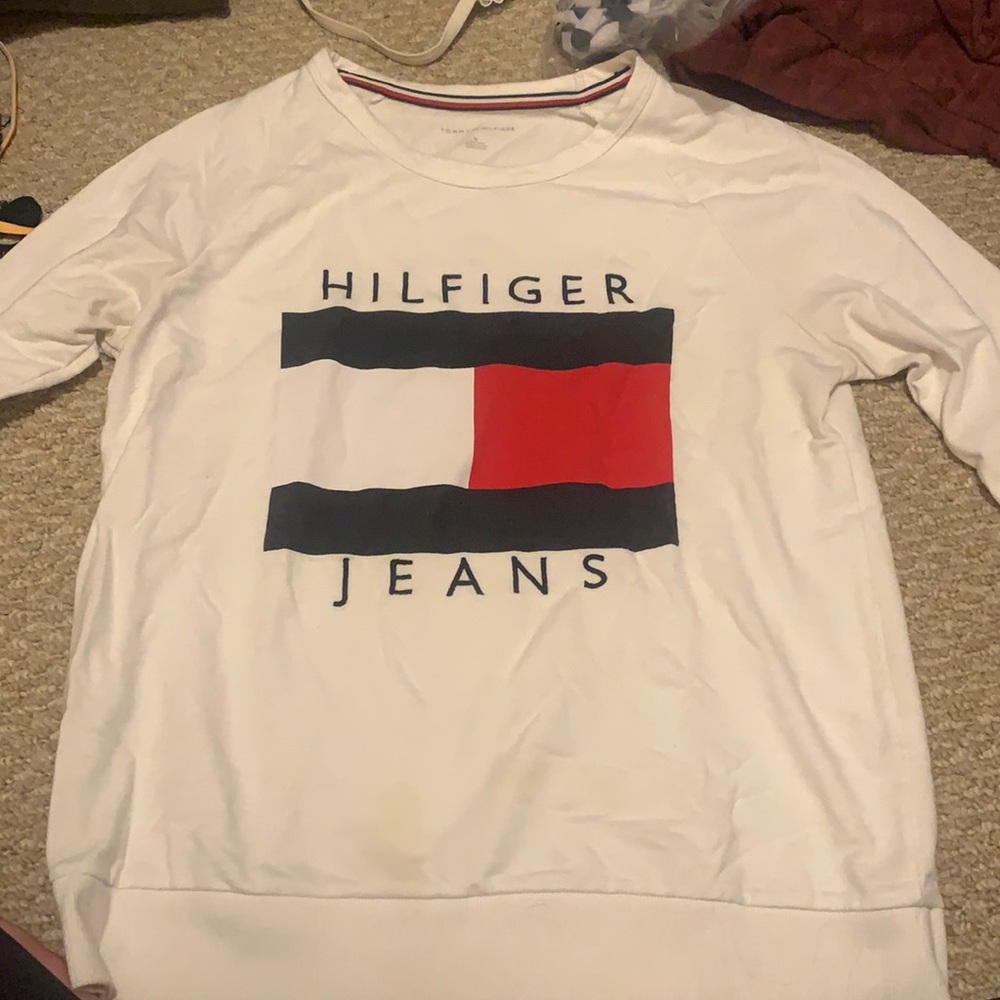 crew neck